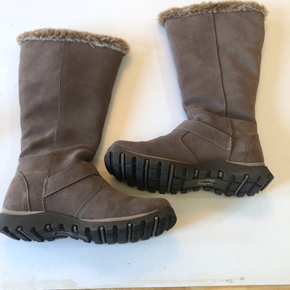 Skechers Women’s Tan Suede W/Faux Fur Tall Winter Boots Sz: 5.5 #Cabincore #Fall